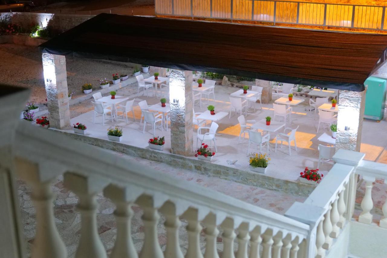 Villa Josana Саранда Экстерьер фото